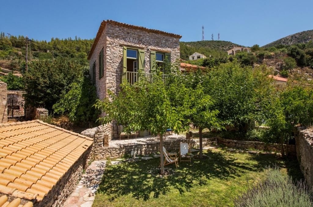 Kyparissia Old Town Lodge With Amazing Sea View Екстериор снимка